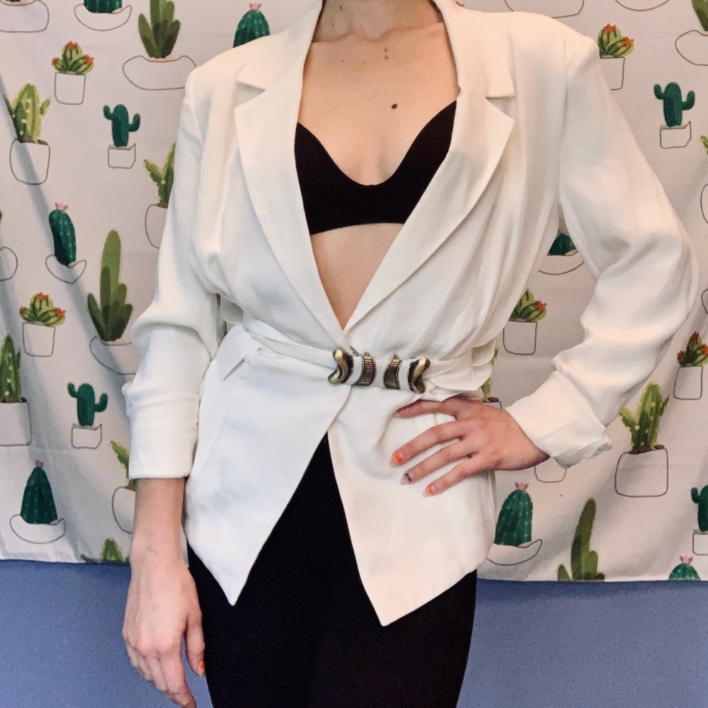 Madison Marcus white blazer with belt